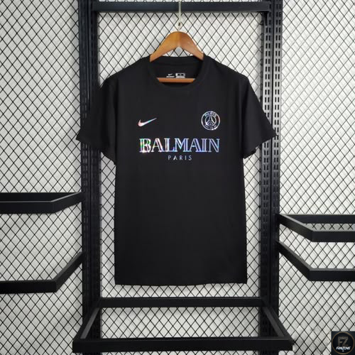 Special Paris Saint-Germain football jersey